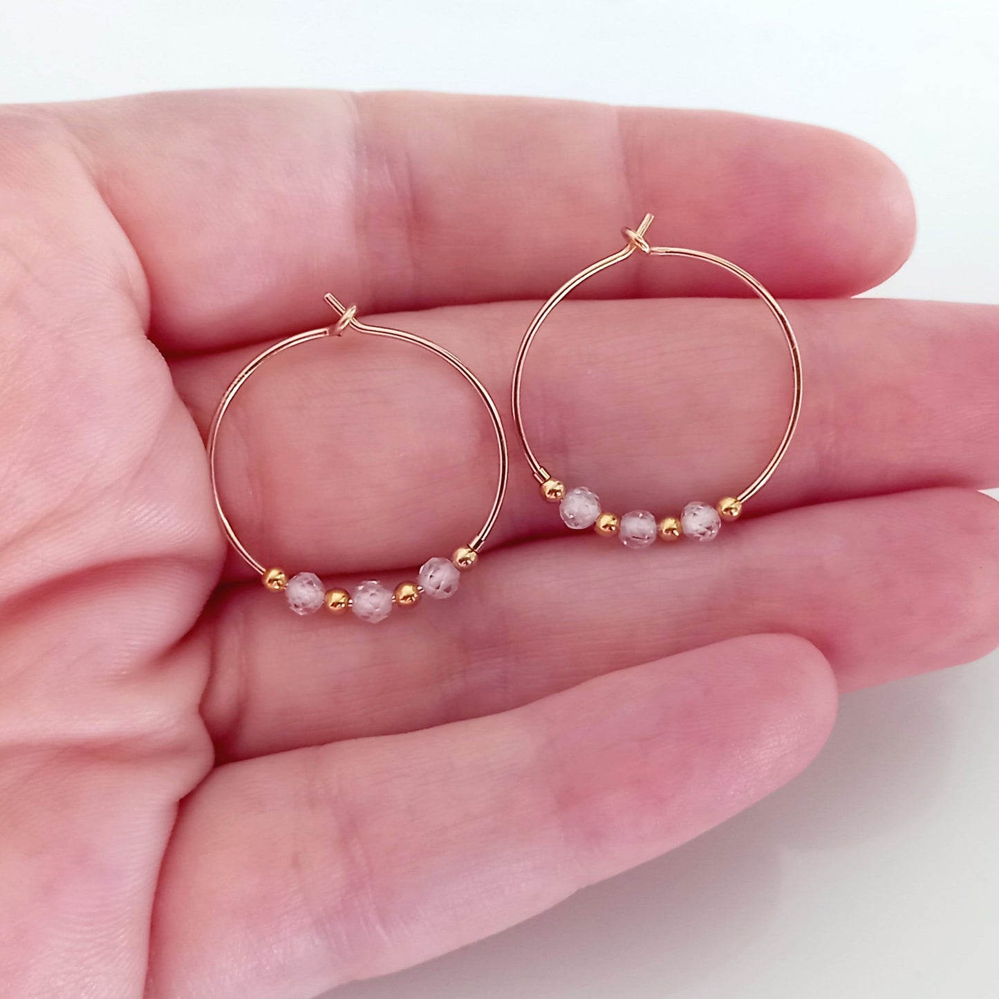 Boucles d'oreilles en zircon blanc doré pour femmes - Nicte