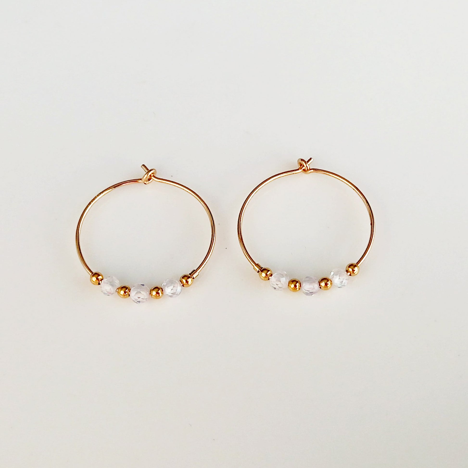 Boucles d'oreilles en zircon blanc doré pour femmes - Nicte