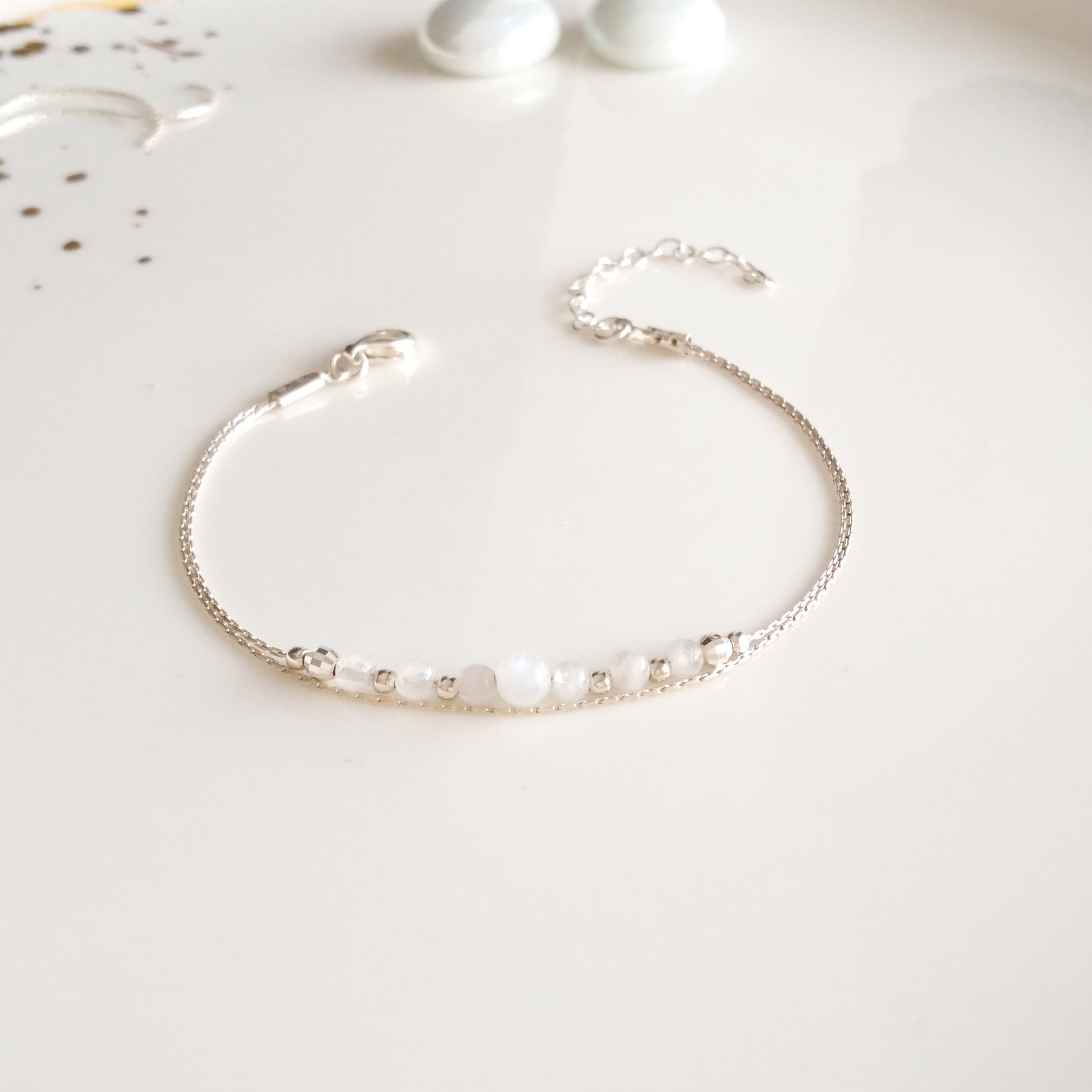 Bracelet en argent pierre de lune delicate - Nicte