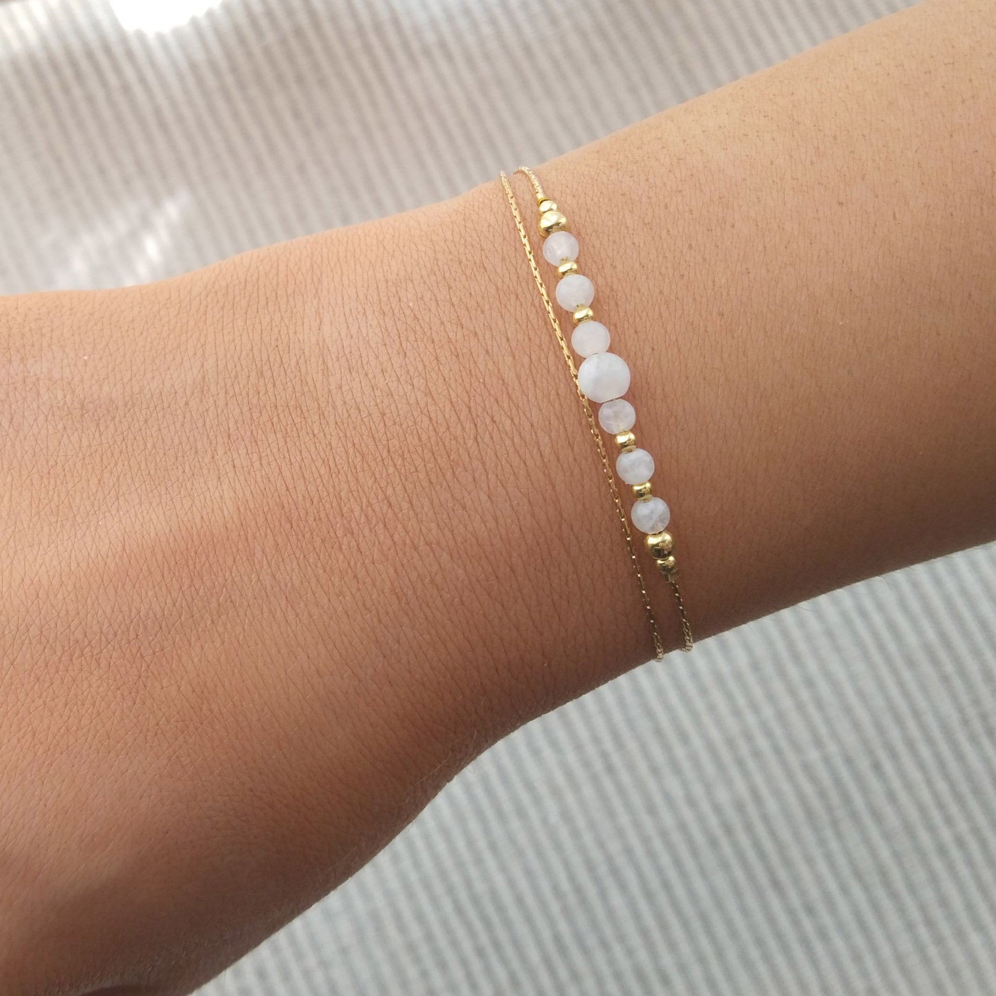 Bracelet en or pierre de lune cristal - Nicte