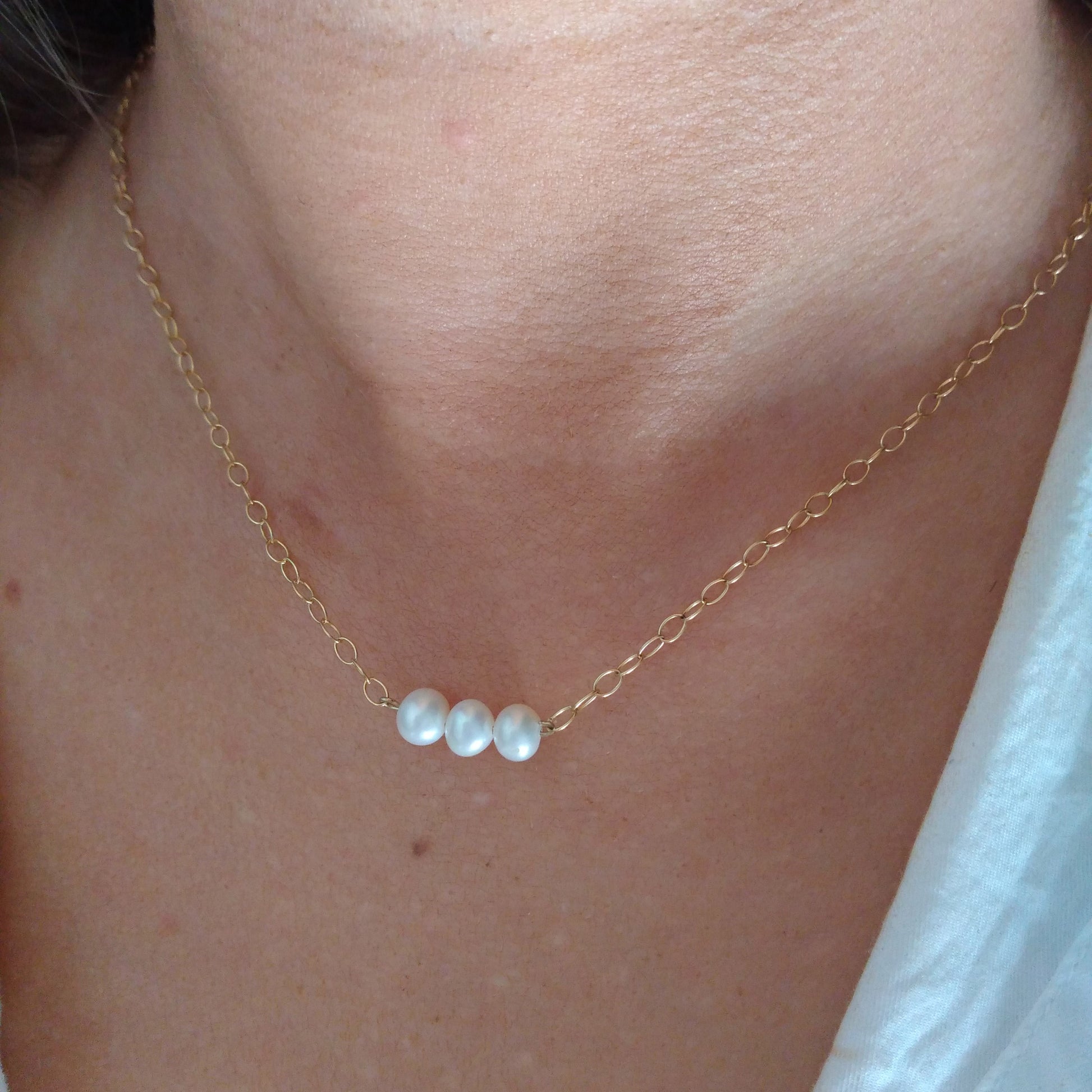 Collier de trois perles d’or - Nicte