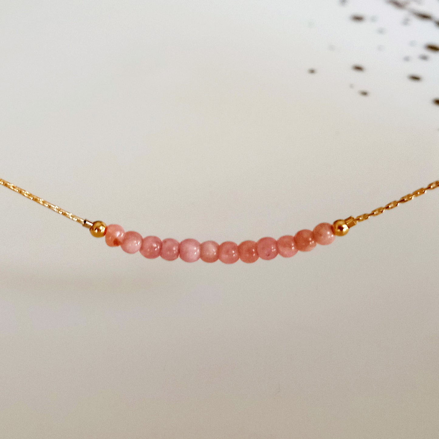 Collier perlé de rhodochrosite d’or - Nicte