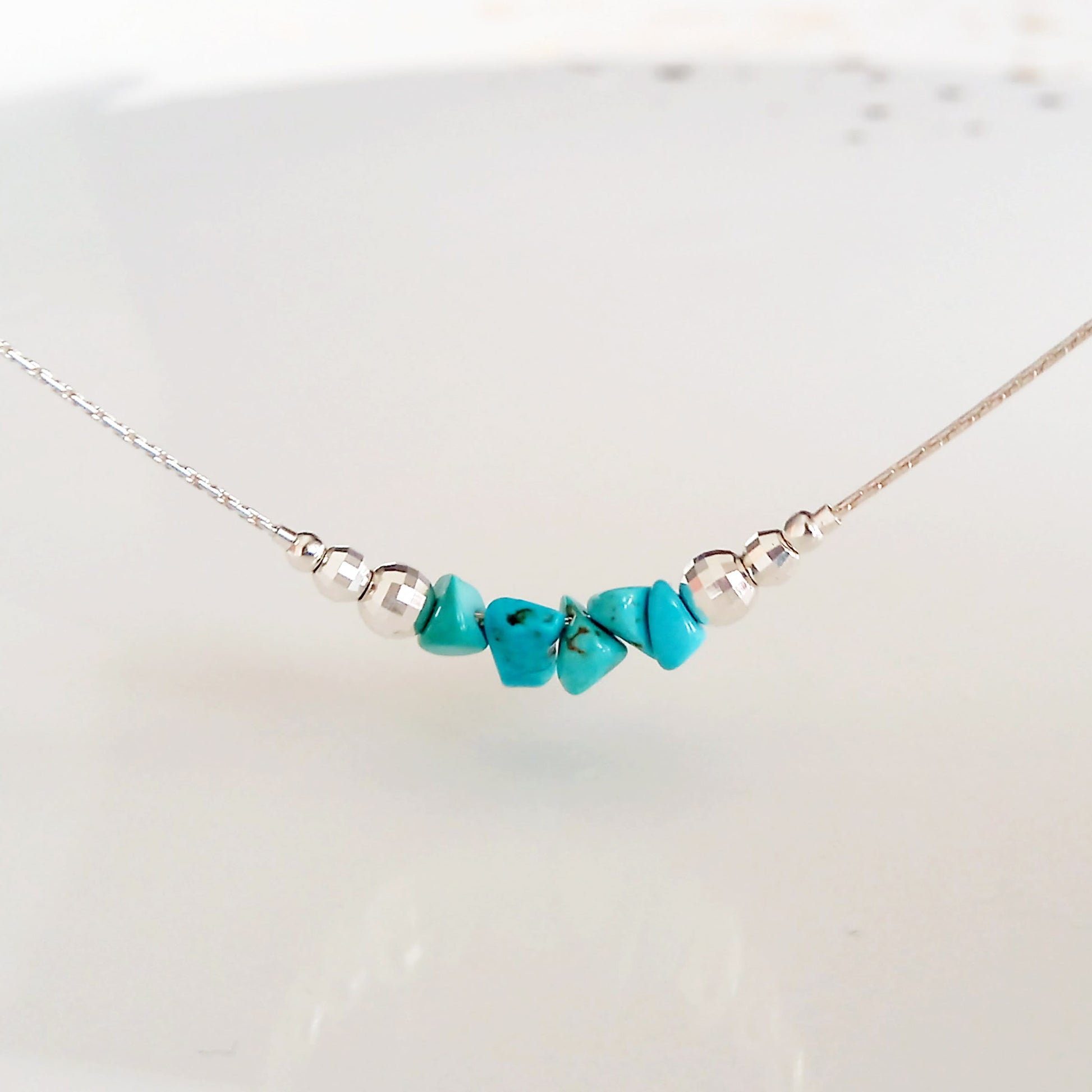 Collier en argent de pierres précieuses de guérison turquoise - Nicte