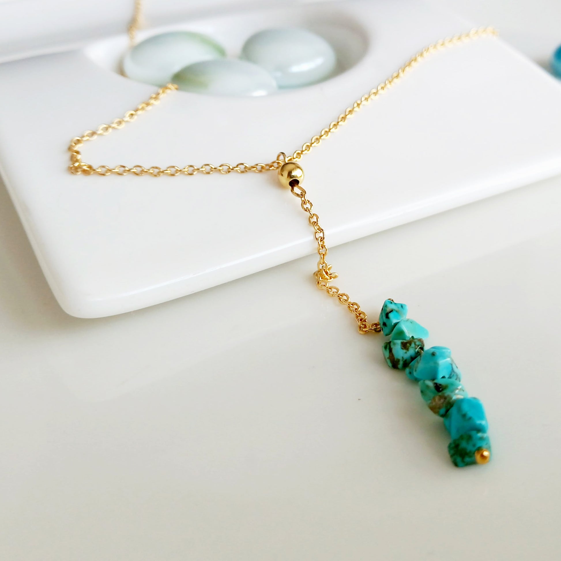 Collier pendentif turquoise en pierre brute vert - Nicte